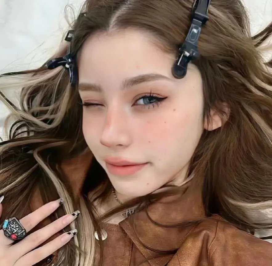 女高音们